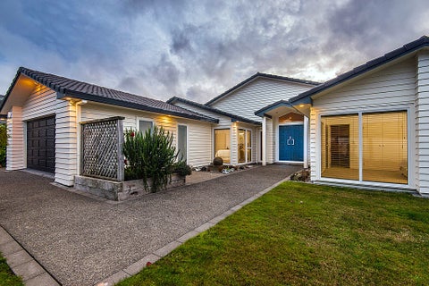 10 Furlong Crescent, Churton Park, Wellington