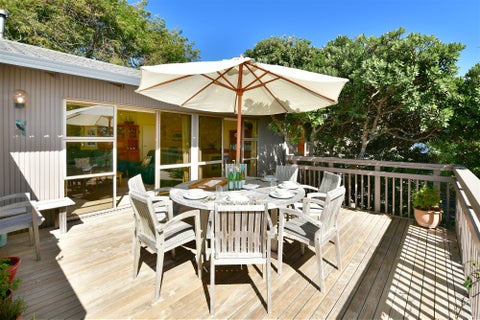 1/4 John Dee Cres, Red Beach, Whangaparāoa
