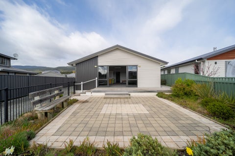 25 Motu-Au Close, Manapouri, Manapouri