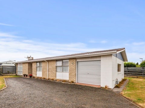 182 Glover Road, Hawera