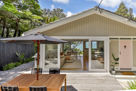 52 Paturoa Road, Titirangi, Auckland