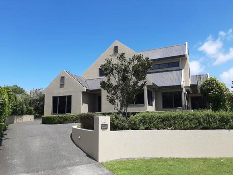 12 Tupare Place, Highlands Park, New Plymouth