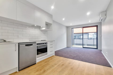 7/3234 Great North Road, New Lynn, Auckland