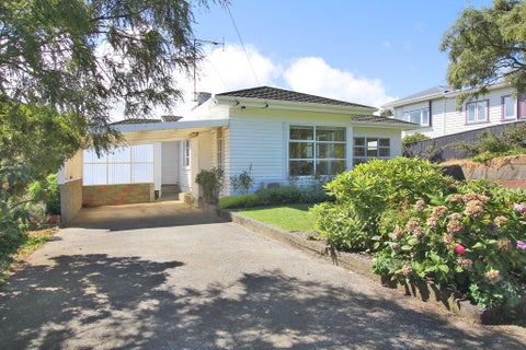 31 Ngatitoa Street, Tawa, Wellington