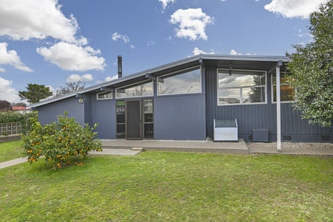 30 Folkestone Drive, Flaxmere, Hastings