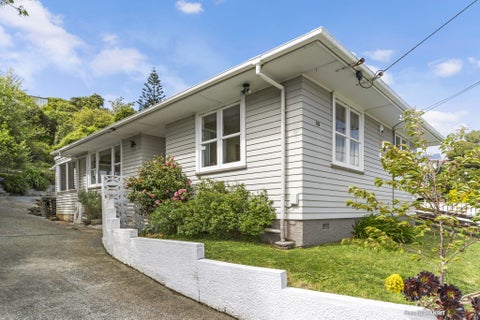 56 Kenmore Street, Newlands, Wellington