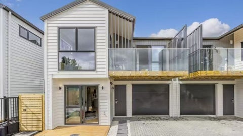 12A Scarlet Drive, Ranui, Auckland