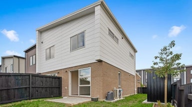 1/474 West Coast Road, Glen Eden, Auckland