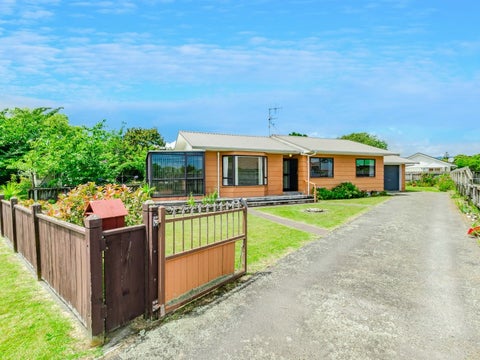 14 Te Kupe Road, Paraparaumu Beach, Paraparaumu