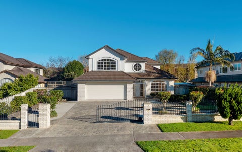 21 Santa Ana Drive, Dannemora, Auckland