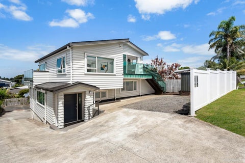 9 Bruce Road, Glenfield, Auckland