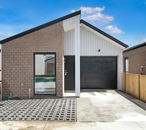 31B Biokovo Street, Massey, Auckland