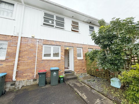 5/5 Aratonga Avenue, Greenlane, Auckland