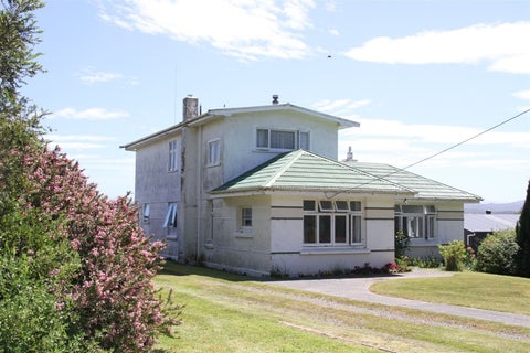 33 Main Road, Tuatapere, Tuatapere
