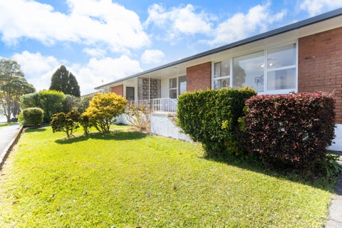 21A Exminster Street, Blockhouse Bay, Auckland