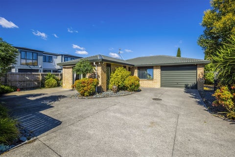 17A Fernaig Street, Papakura, Papakura