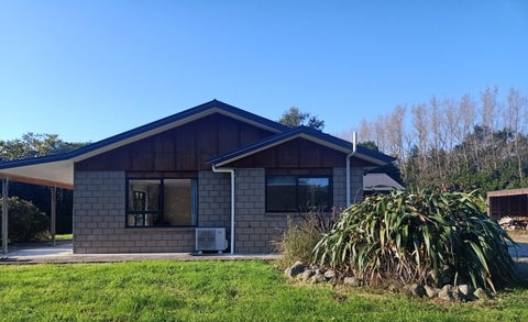 281 North Manakau Road, Manakau, Levin