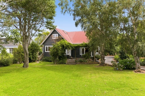 3 Rewa Road, Raumati Beach, Paraparaumu