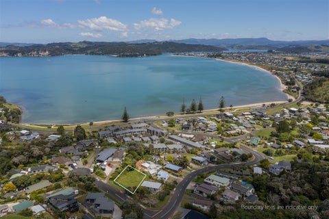 13 Puriri Place, Whitianga