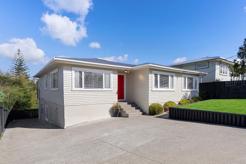 9 Fordham Street, Beach Haven, Auckland