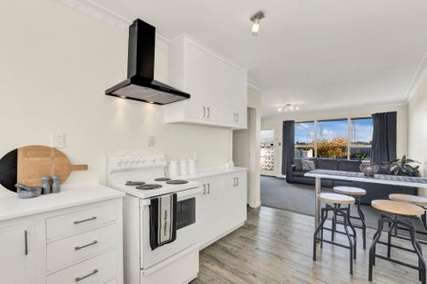 2/52 Mortlake Street, Islington, Christchurch