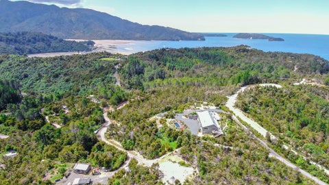 12 Tokongawa Drive, Kaiteriteri