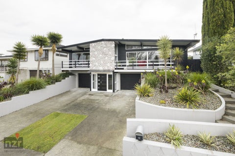 12 Wikiriwhi Crescent, Awapuni, Palmerston North