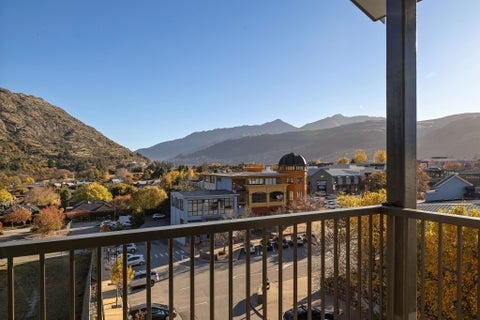 702/10 Copper Beech Avenue, Frankton, Queenstown