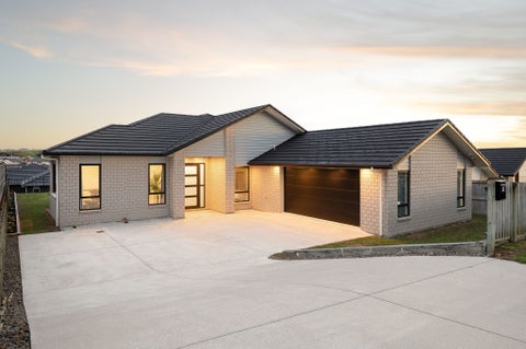 12 Paiaka Place, Rototuna North, Hamilton