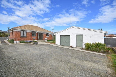 12 Spenser Street, Milton