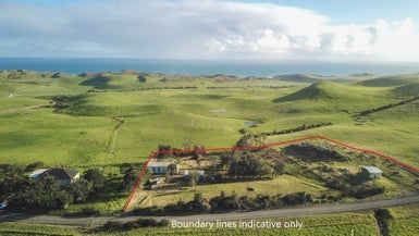 210 Rehutai Road, Baylys Beach