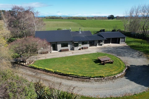 164 Cameron Road, Lochiel, Winton
