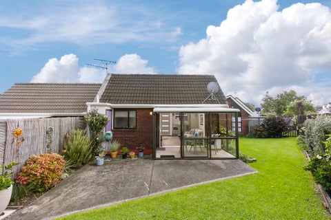 5 Fantail Court, Orewa, Orewa
