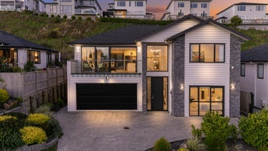 150 Arran Point Parade, Orewa, Orewa