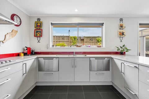 41 Parkhaven Drive, Rosehill, Papakura