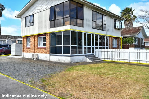 1/52 Great South Road, Papatoetoe, Auckland