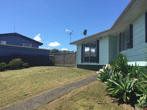28 Oreil Avenue, West Harbour, Auckland
