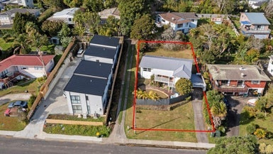 24 Waverley Avenue, Glenfield, Auckland