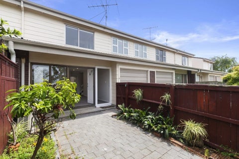 4/1 Almorah Place, Epsom, Auckland