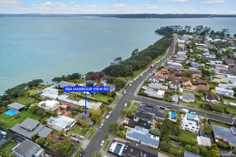 38A Harbour View Road, Point Chevalier, Auckland