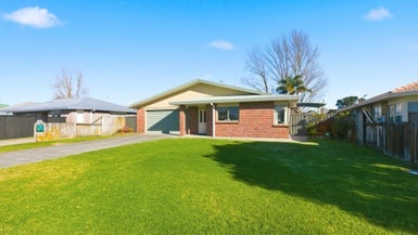 8 Webb Place, Papamoa Beach, Papamoa