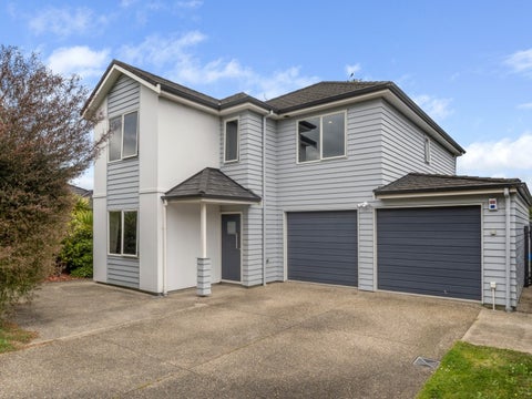 135 Landing Drive, Pyes Pa, Tauranga
