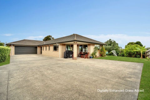 12 Omana Avenue, Shelly Beach, Helensville