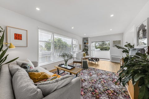 1/9 Buxton Street, Point Chevalier, Auckland