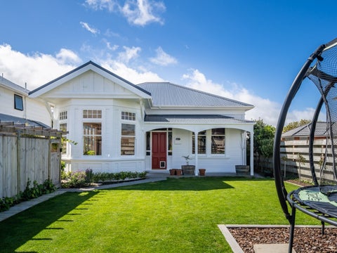 18A Stone Street, Miramar, Wellington