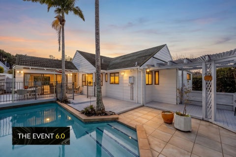 203 Chelsea View Drive, Chatswood, Auckland