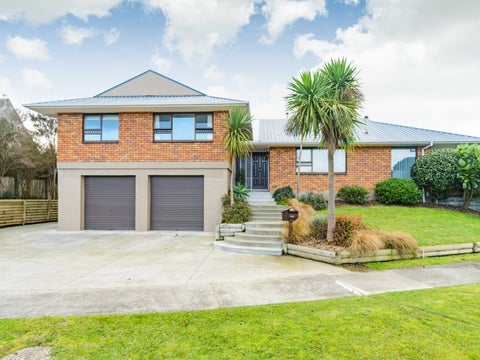55 Rhodes Drive, Kelvin Grove, Palmerston North