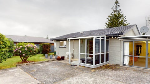 2/127 Centreway Road, Orewa, Orewa