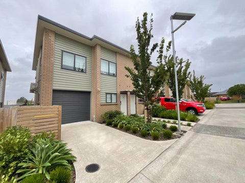 9 Pangu Way, Mangere, Auckland