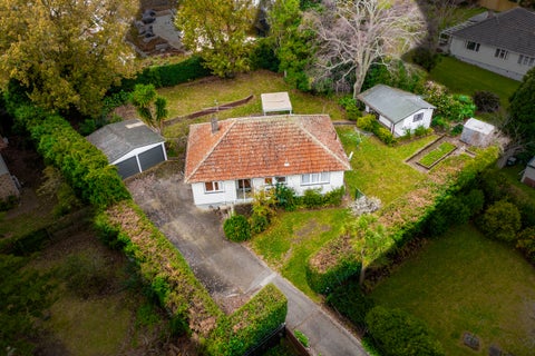 31 Weybridge Crescent, Glen Innes, Auckland
